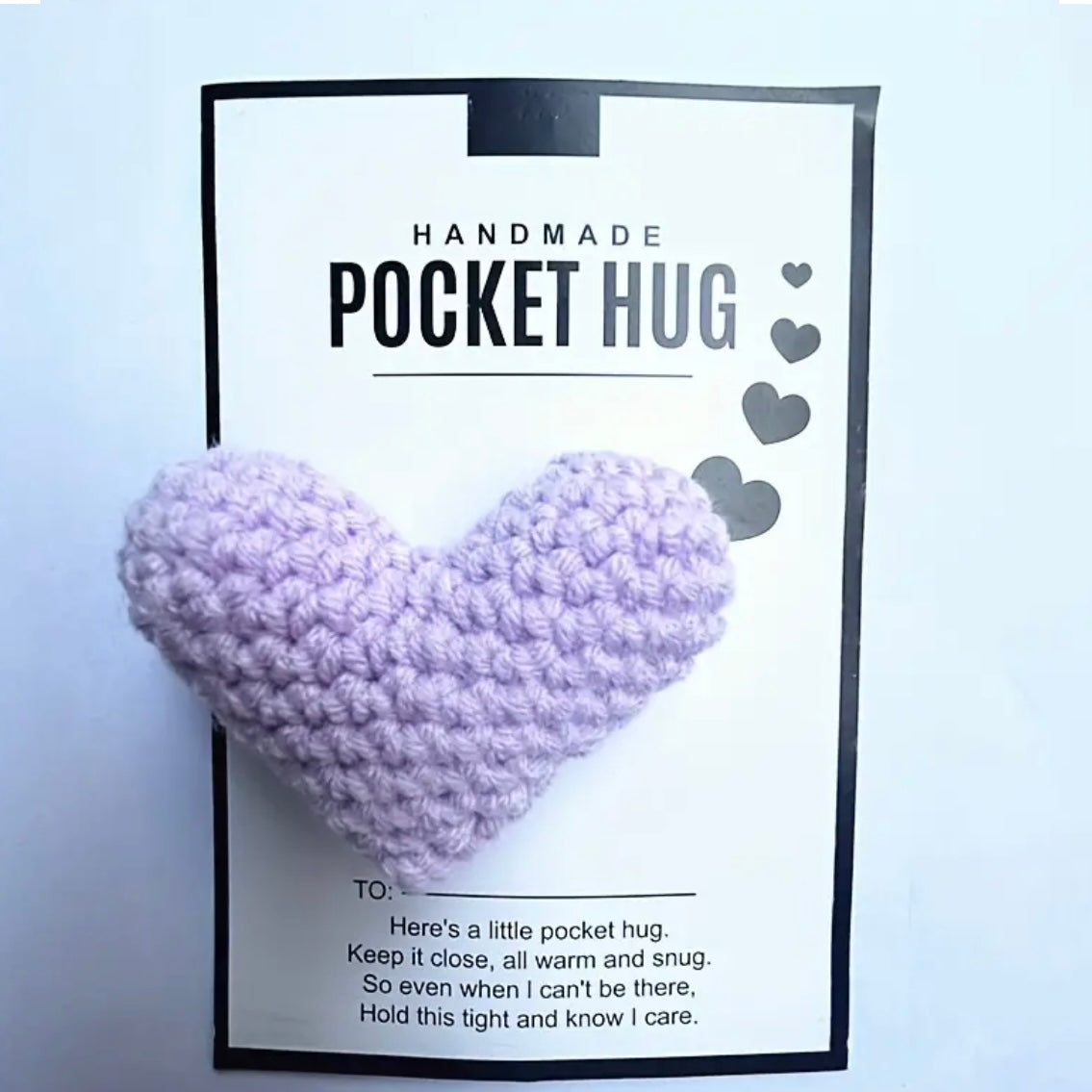 Heart Pocket Hug (Knit)